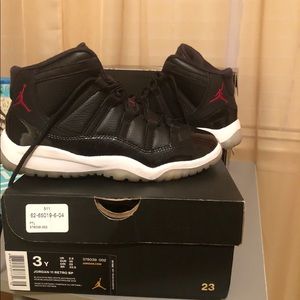 72’10 Jordan 11